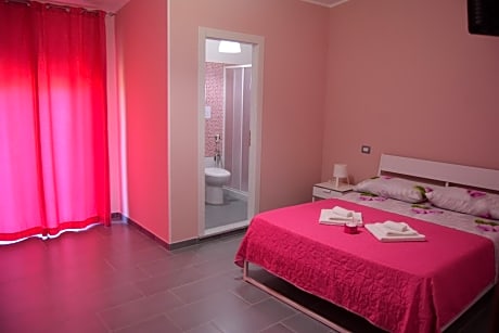 Deluxe 1 King Bed