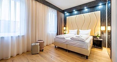 Double Suite with Sofa Bed