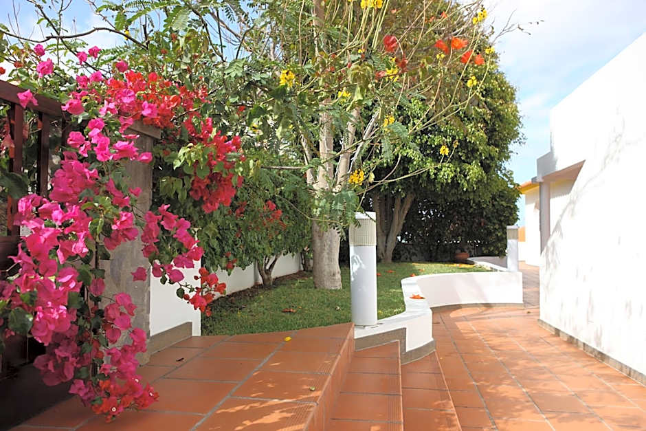 Canico Bay Apartments