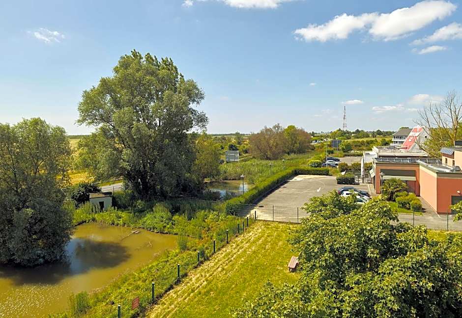 B&B HOTEL Saint-Witz Roissy