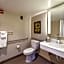 DoubleTree By Hilton Fresno Convention Center