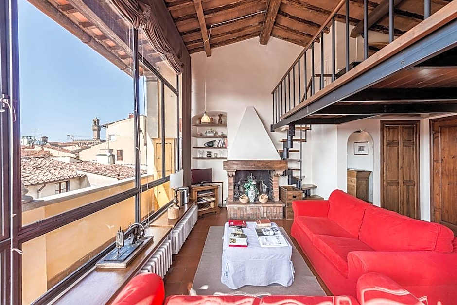 1200 Torre Donati Apartments