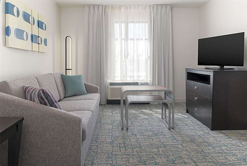 Homewood Suites by Hilton Wauwatosa Milwaukee