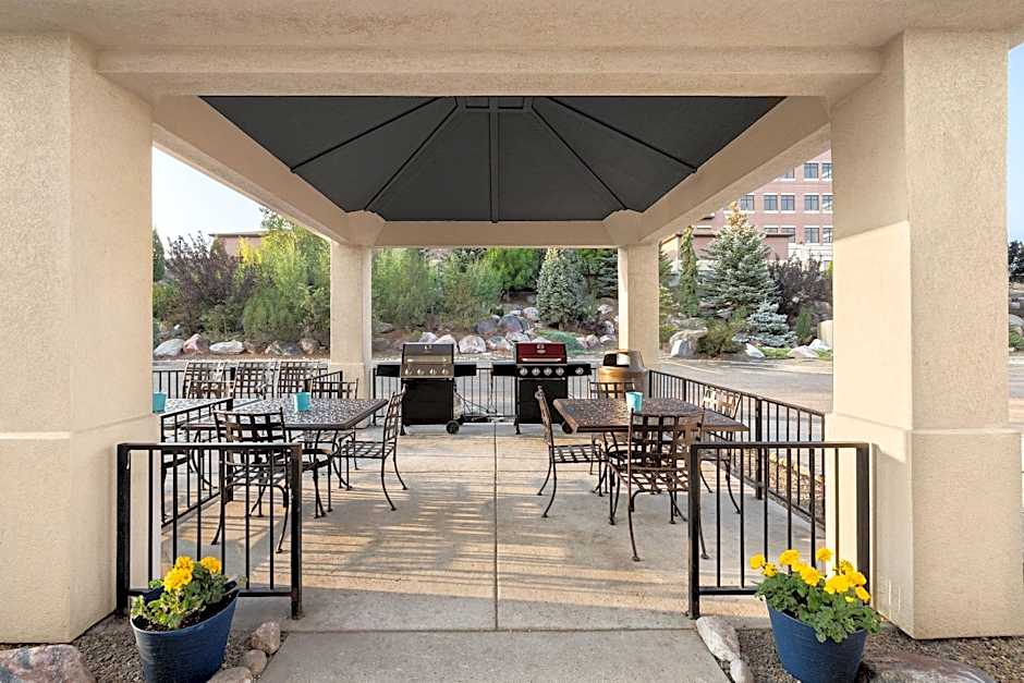 Candlewood Suites Bismarck By IHG