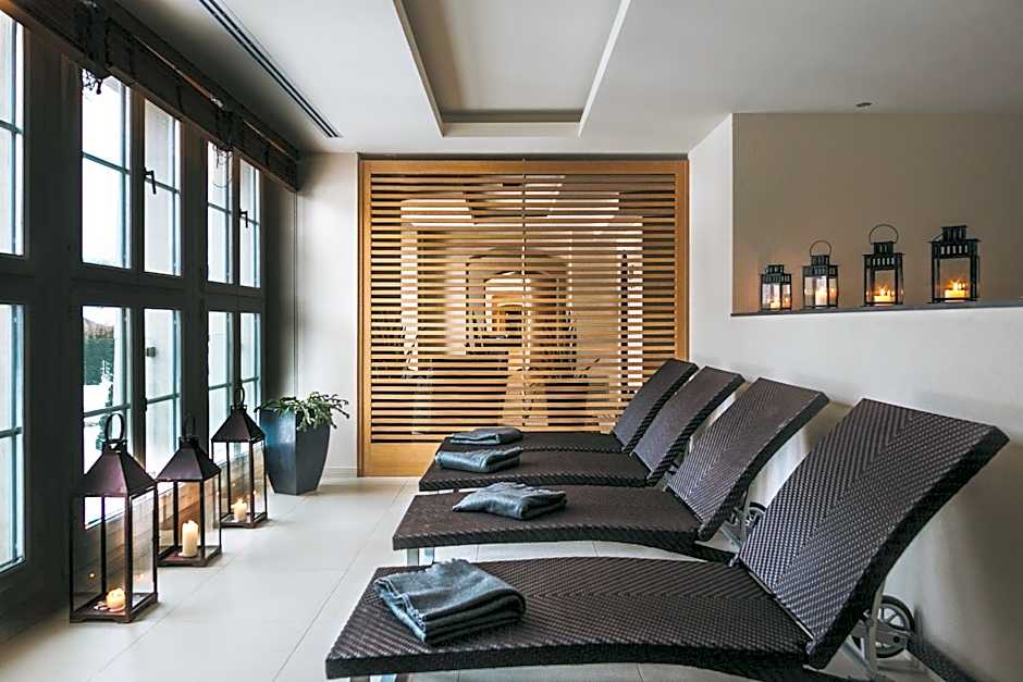 Schloss Hotel & Spa Pontresina