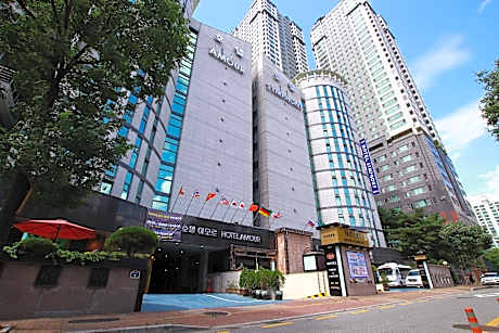 Amour Symphony Hotel