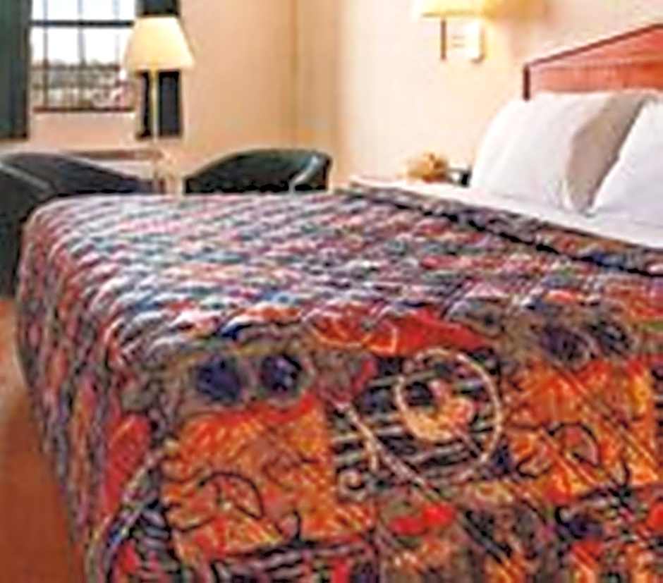 Days Inn by Wyndham Brownsville