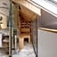 Artus Hotel