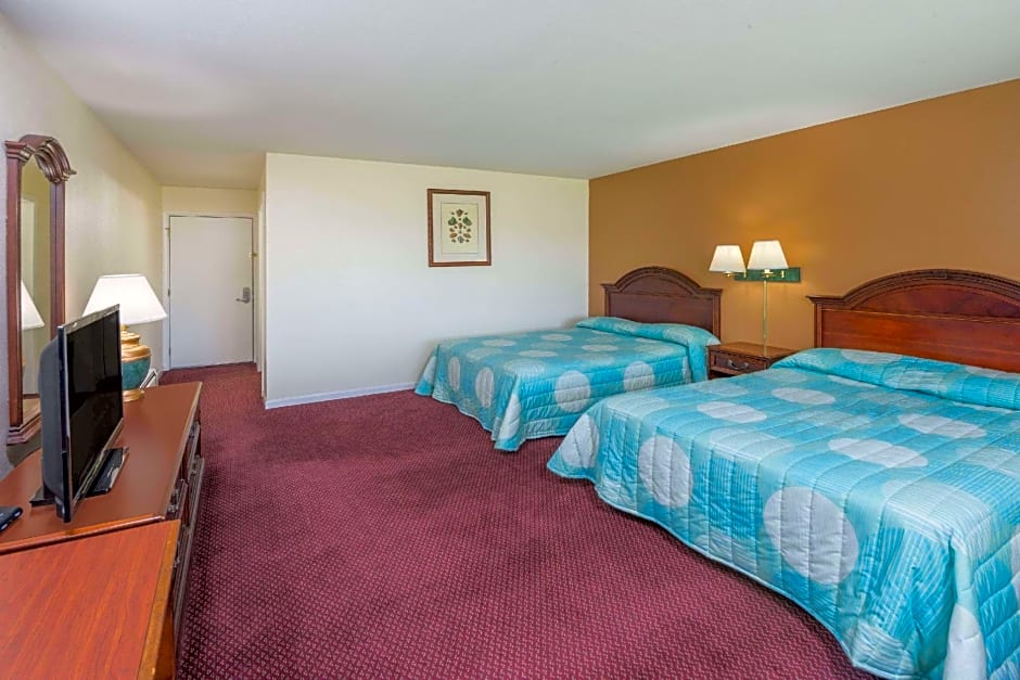 Knights Inn Kirksville