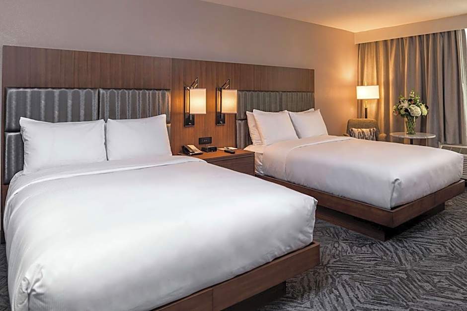 DoubleTree By Hilton Lafayette East