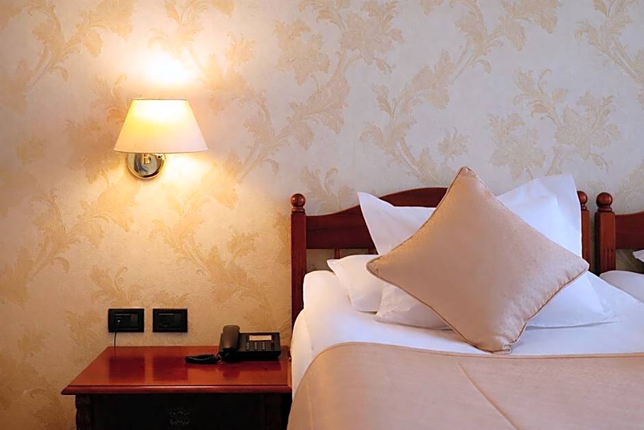 Grand Hotel & Spa Tirana