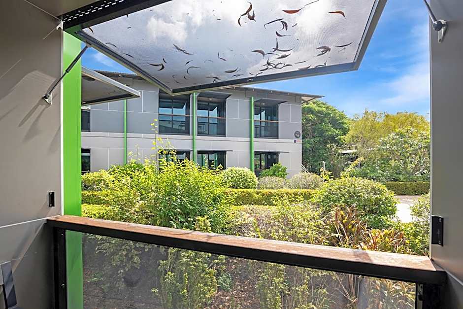 Ibis Darwin Airport Hotel