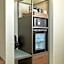 AC Hotel by Marriott Atlanta Airport Gateway