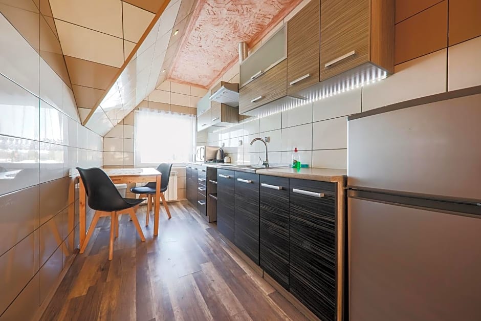 Grota zbójnicka apartament i pokoje