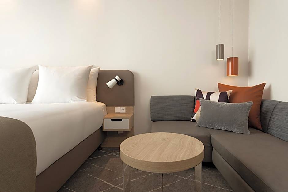 Holiday Inn Eindhoven Airport By IHG