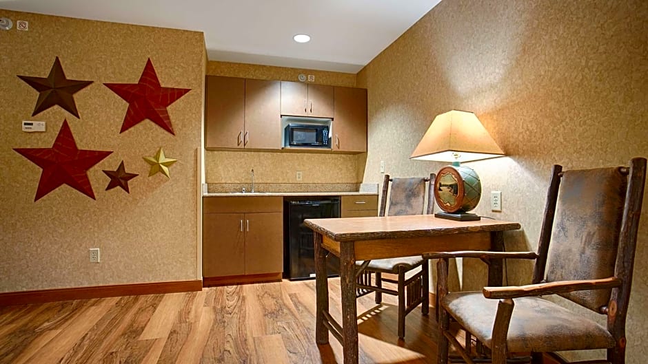 Best Western Plus Kelly Inn and Suites