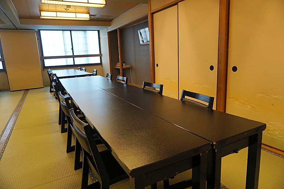 Ryokan Wakamiya Hotel