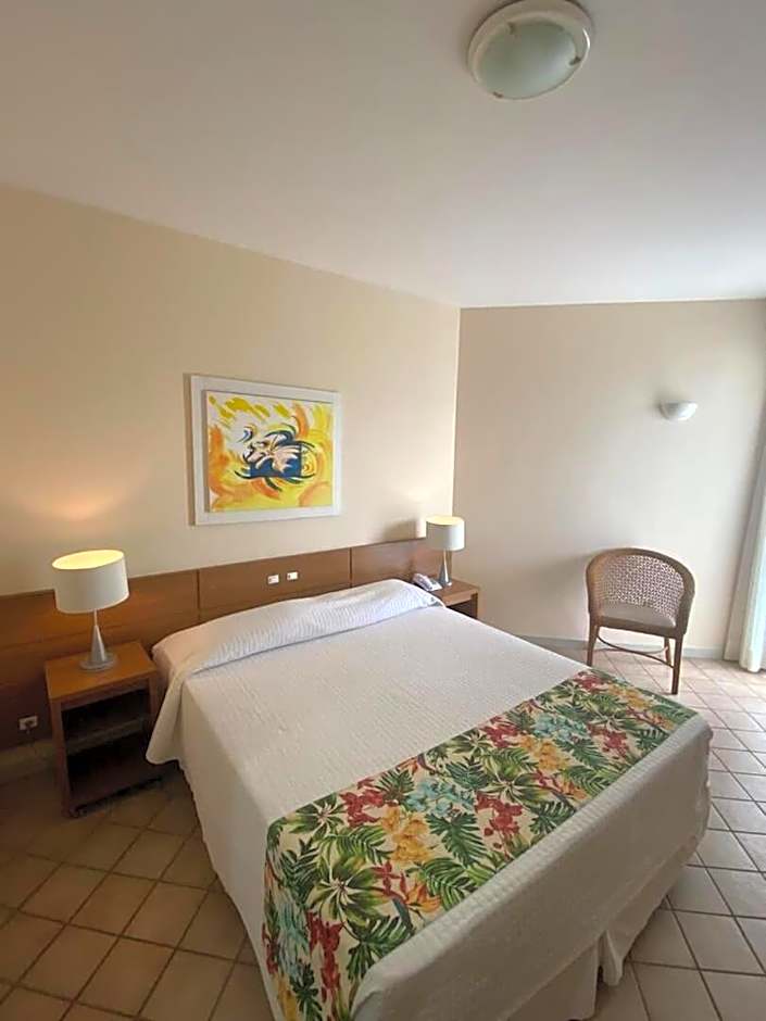 Ingleses Praia Hotel