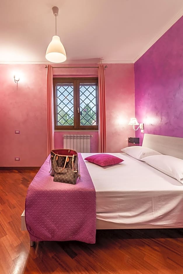 Il Bacio e La Nocciola