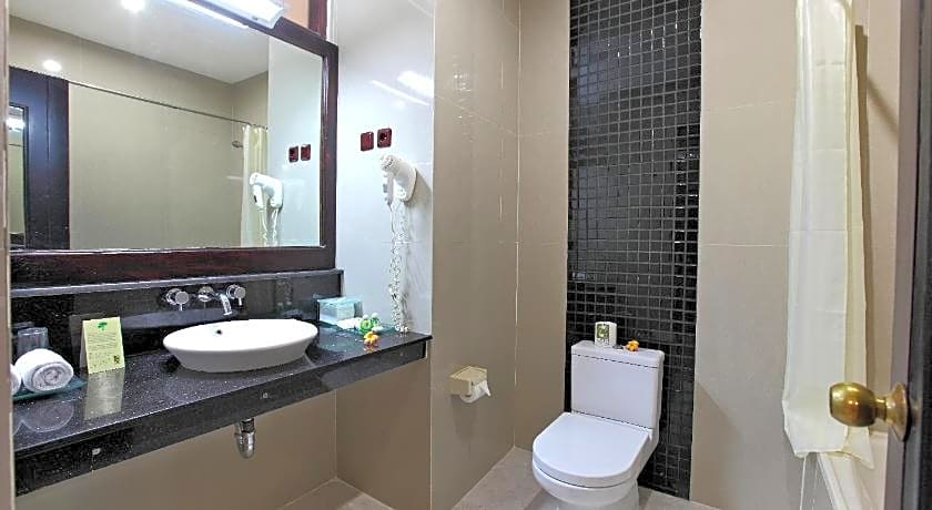 Adi Dharma Hotel Kuta