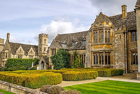 Ellenborough Park