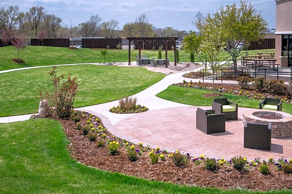 Holiday Inn Wichita East I-35 By IHG