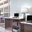 La Quinta Inn & Suites by Wyndham Atlanta Airport
