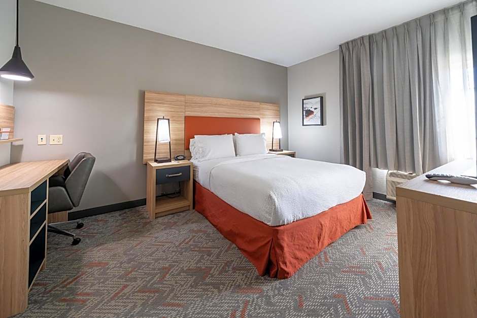 Candlewood Suites Baytown By IHG