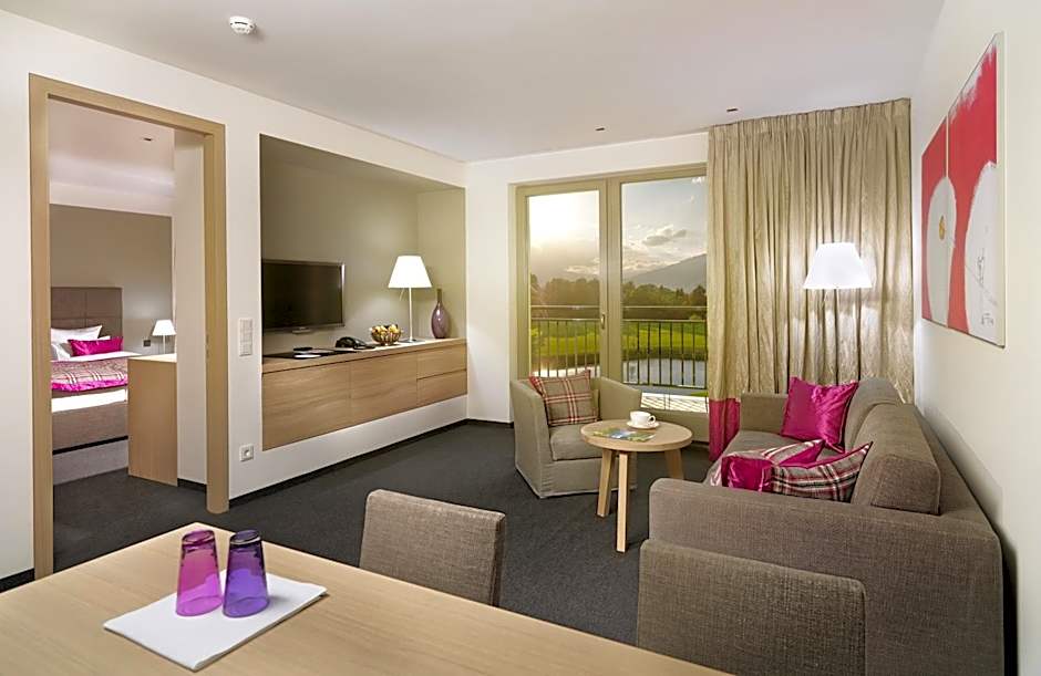 Photo 1 of 8 of Suite, Golf View