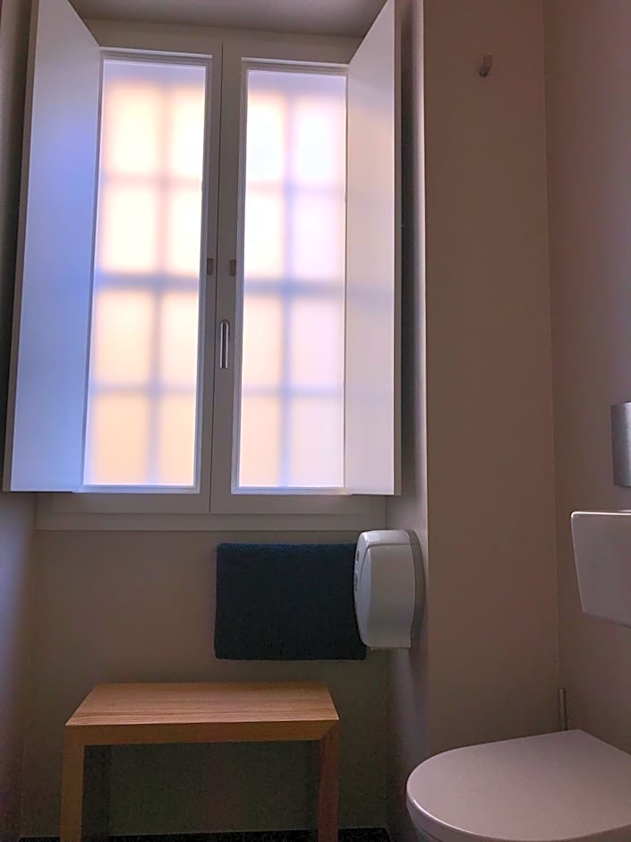 Change The World Hostels - Coimbra - Almedina