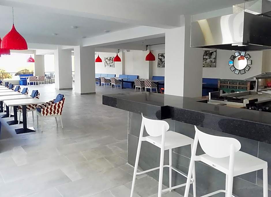 Decameron La Marina Guayabitos, Ramada All-Inclusive Resort