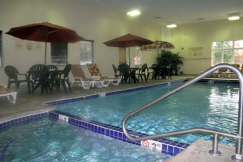 Holiday Inn Express Hotel & Suites Vineland Millville By IHG