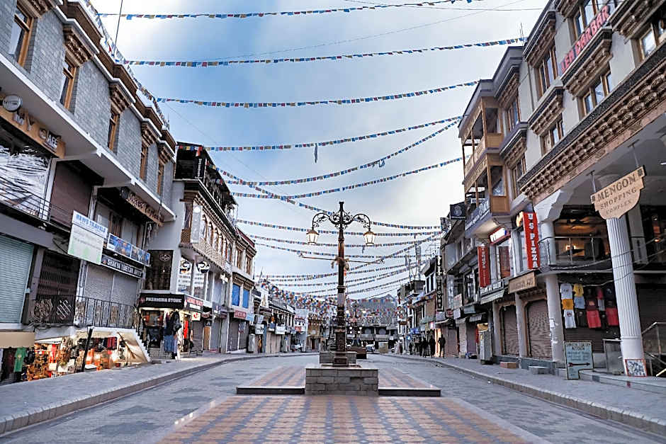Hotel Lasermo Ladakh – Leh, PA