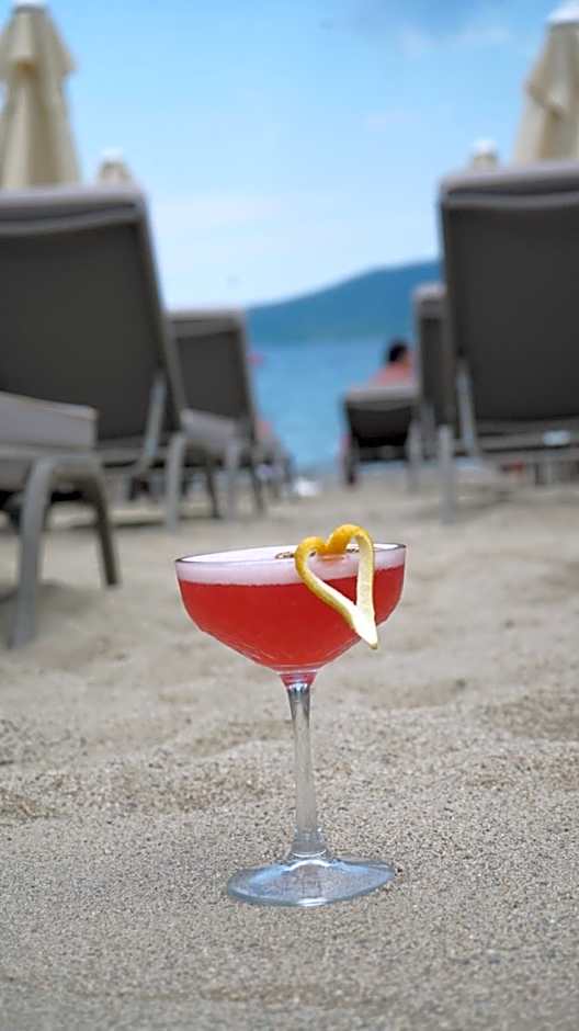 Cle Beach Boutique Hotel