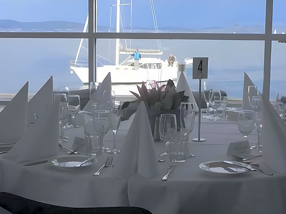 Somerset on the Pier Hobart