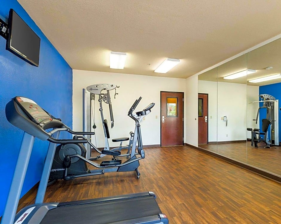 Quality Suites Huntsville Near University