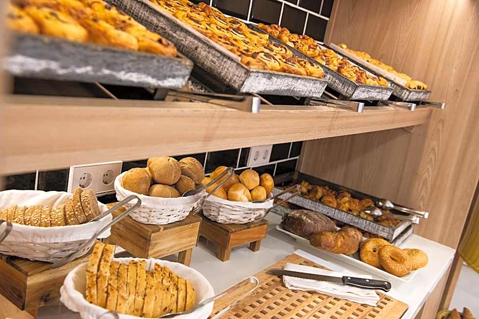 Tomir Portals Suites