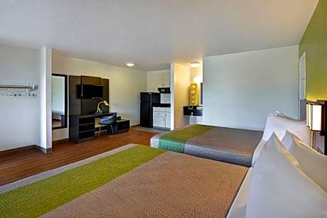 Premium Quadruple Room - Non-Smoking