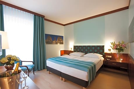 Leine Hotel