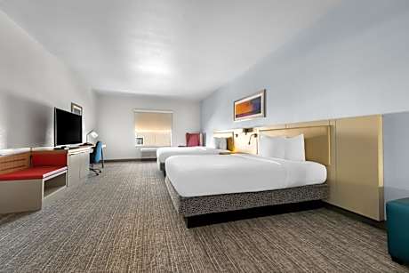 Queen Room with Two Queen Beds