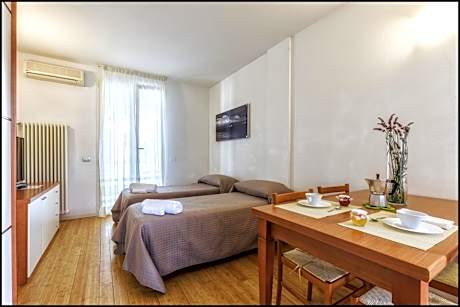 Large One-Bedroom Apartment