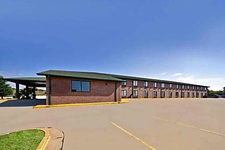 Days Inn by Wyndham Ozark Springfield