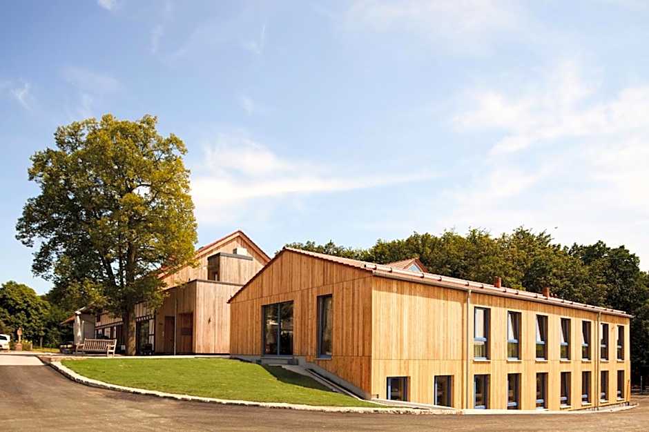 LindenGut Bio Hotel & Bio Herberge