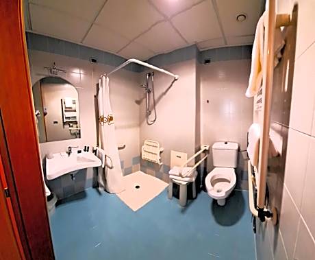 Double or Twin Room - Disability Access