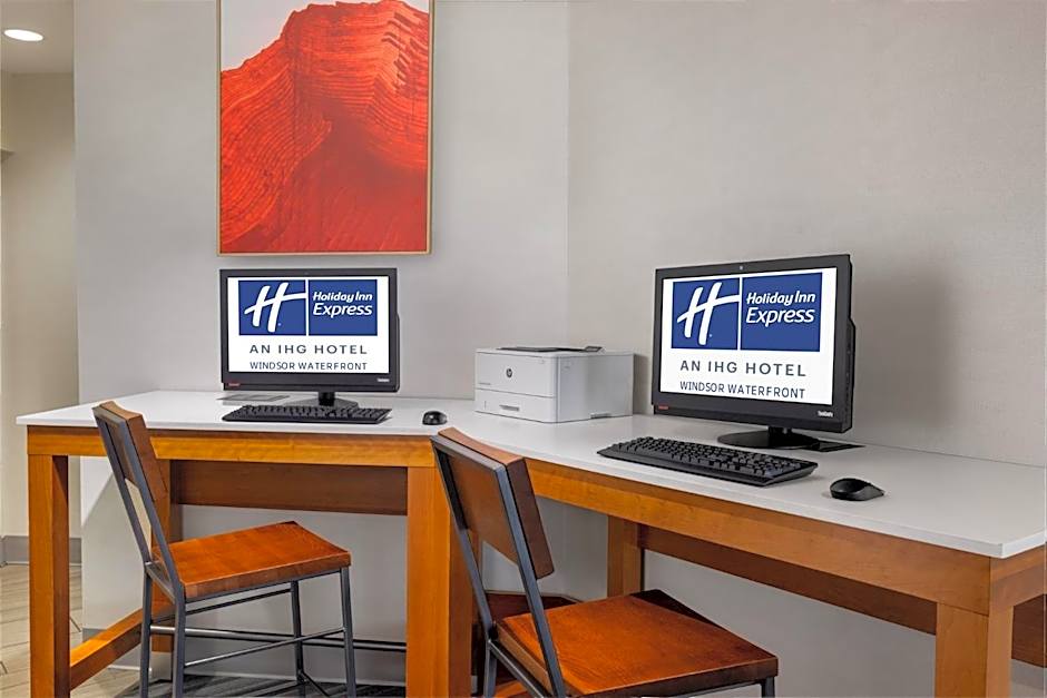 Holiday Inn Express Windsor Waterfront By IHG