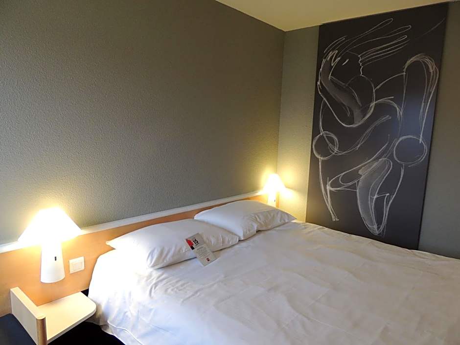Ibis Auray