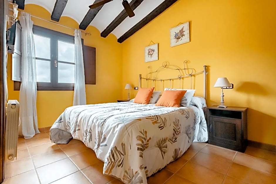 Masia Castellvi B&B