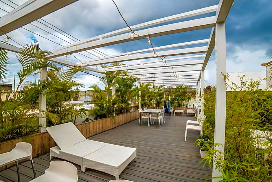 Luca Hotel by The Oxo House