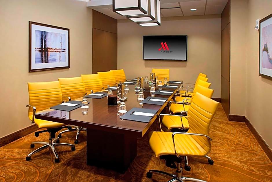 Newark Liberty International Airport Marriott