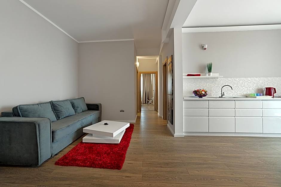 Tomis Garden Apartments Mamaia
